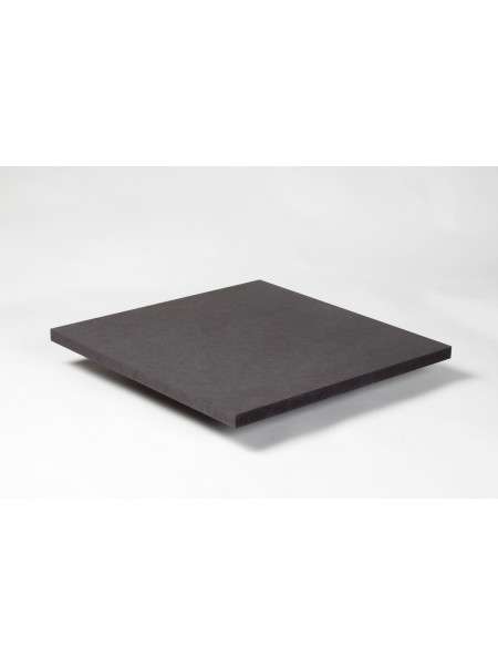 MDF teinté noir...
