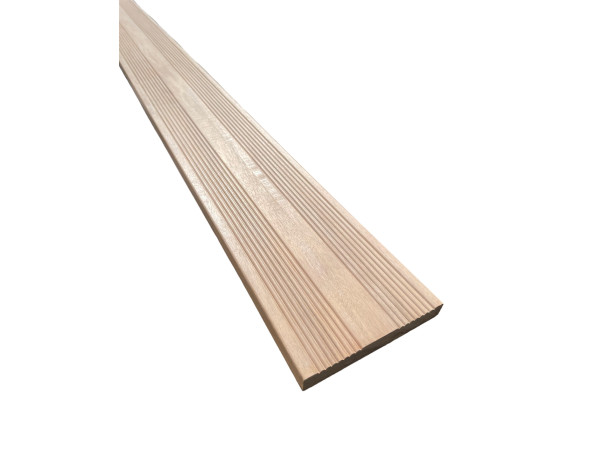 8658